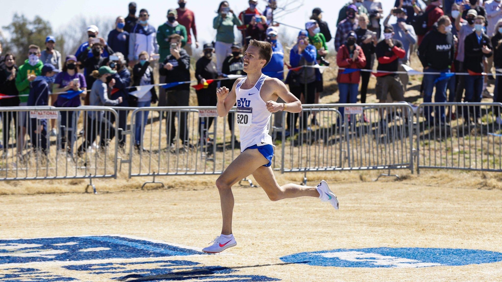 Conner Mantz wins the men's race