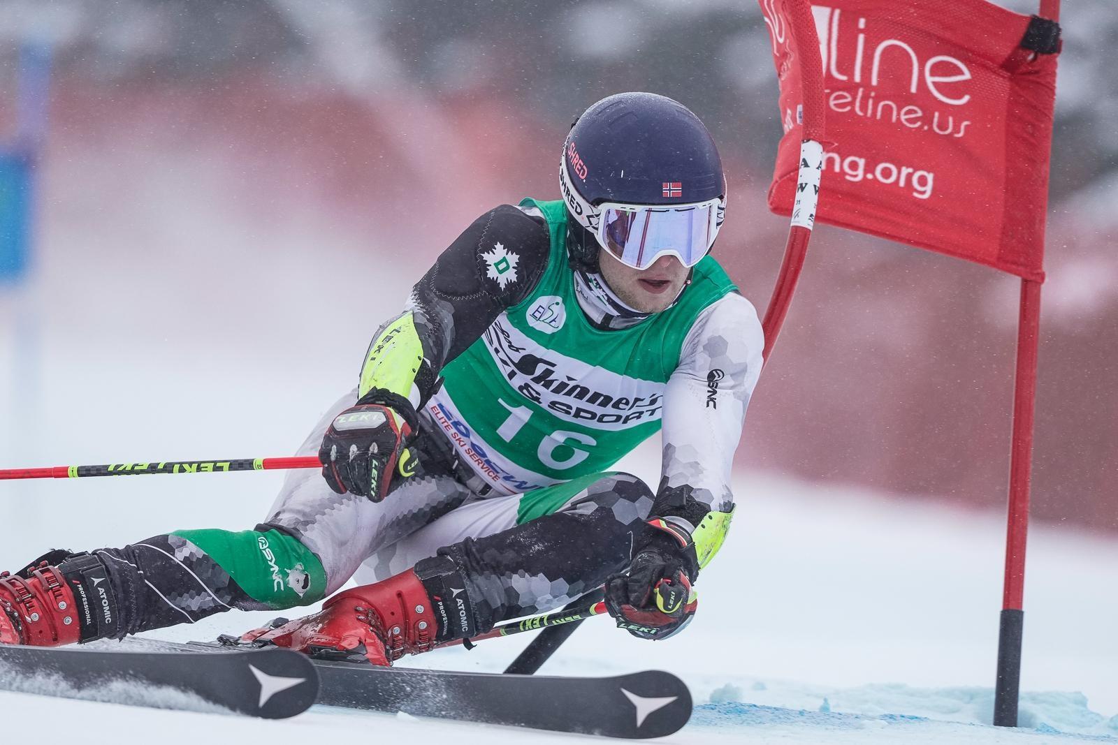 Oscar Zimmer, Dartmouth ski