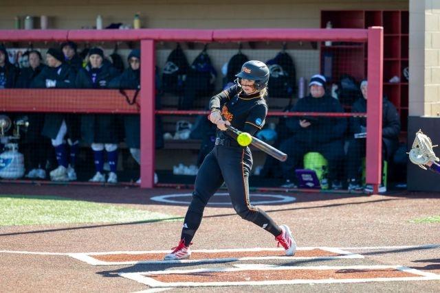 Heather Arnett DII softball